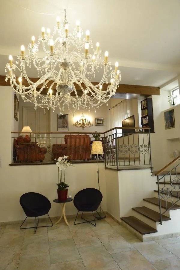 Hotel Massimo Виареджо 3*,