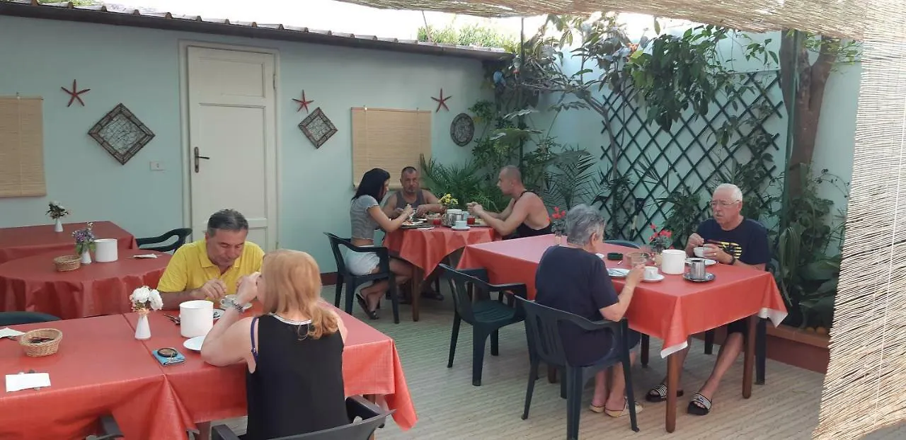 Hotel Massimo Виареджо