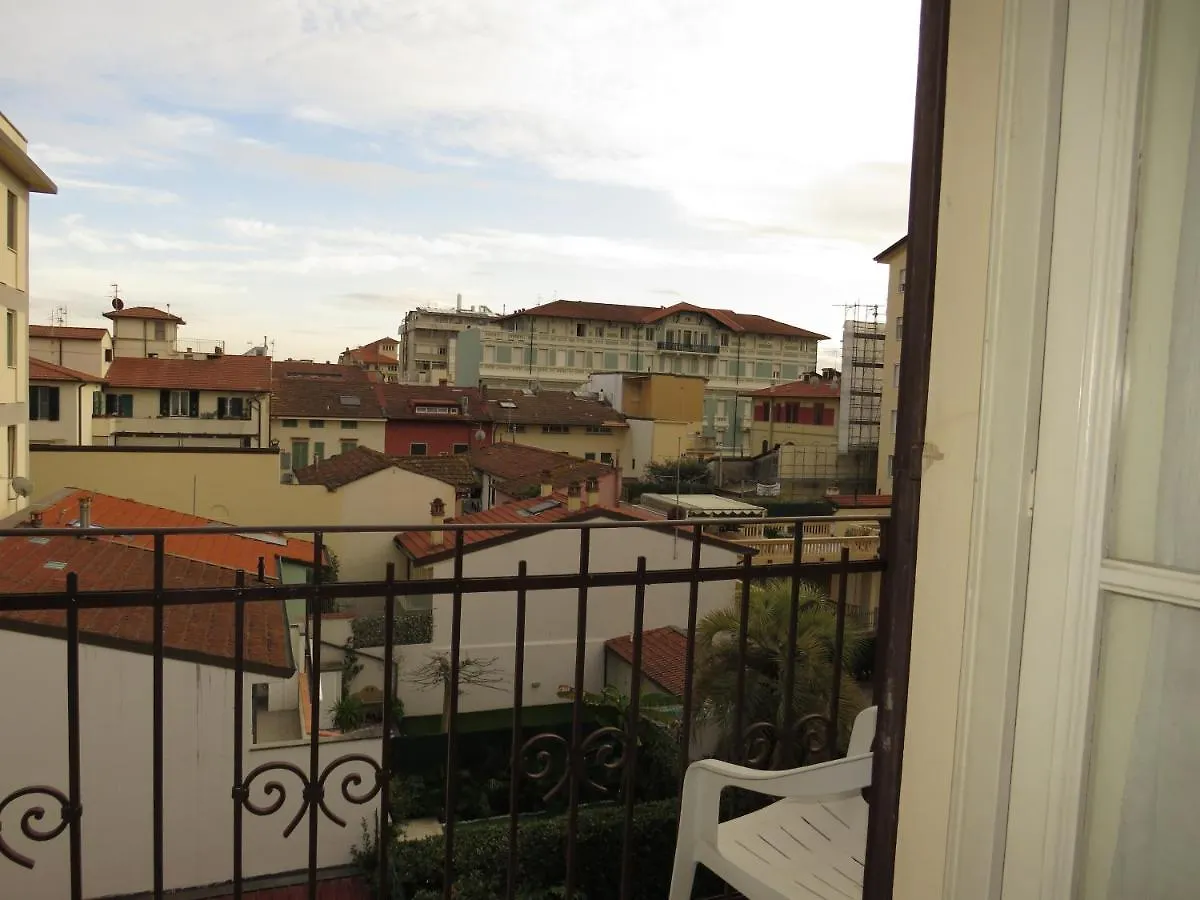 Hotel Massimo Viareggio 3*,