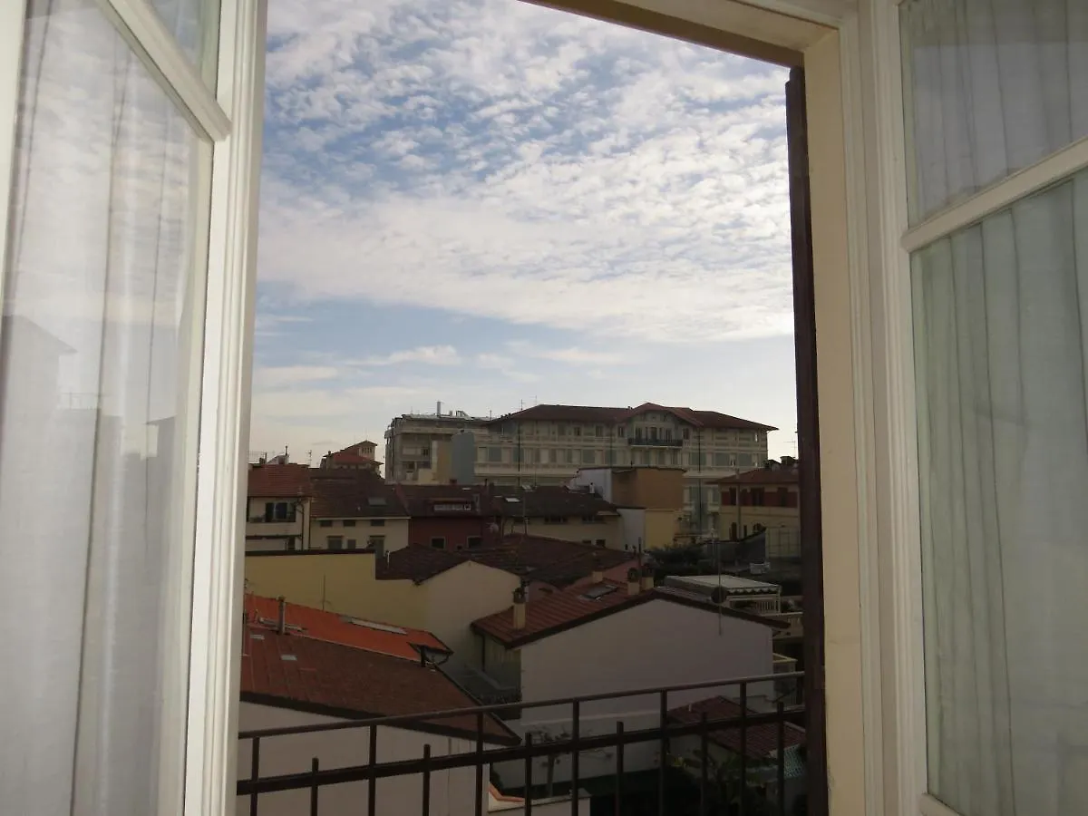 ***  Hotel Massimo Viareggio Italy